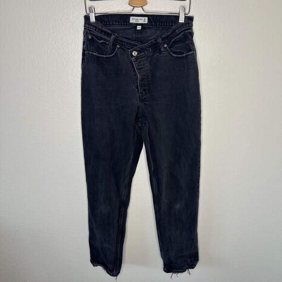 Abercrombie & Fitch Denim - Abercrombie & Fitch Dad High Rise V Waist Jeans Curve Crossover Black 10